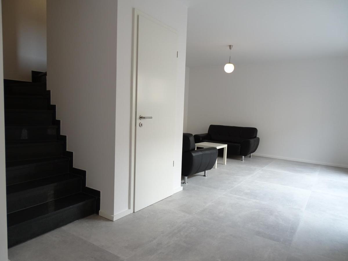 Avi City Apartments Kinghouse Düsseldorf Szoba fotó